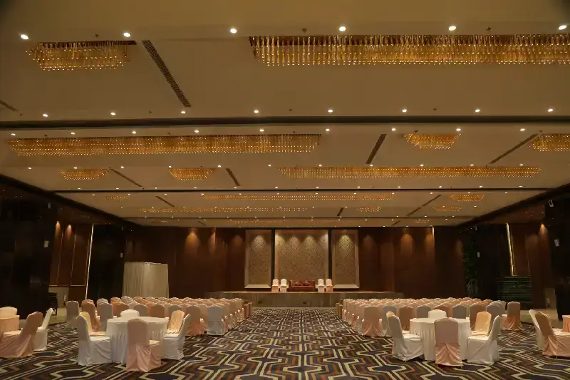 Crystal Banquet Image