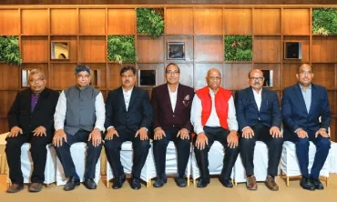 Agrawal Pragati Trust Bhavan building view
